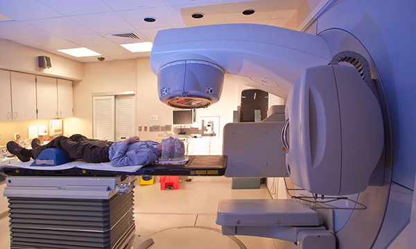 Radiotherapy machine