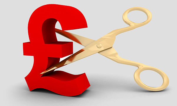 Illustration of scissors cutting a pound sign