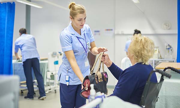 Ensuring continuity of care for patients with diabetes mellitus