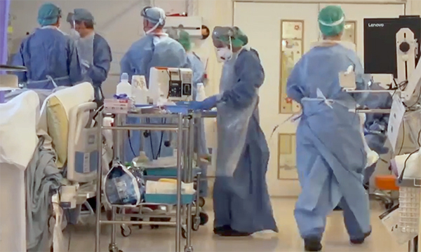 Picture of nurses with personal protective equipment