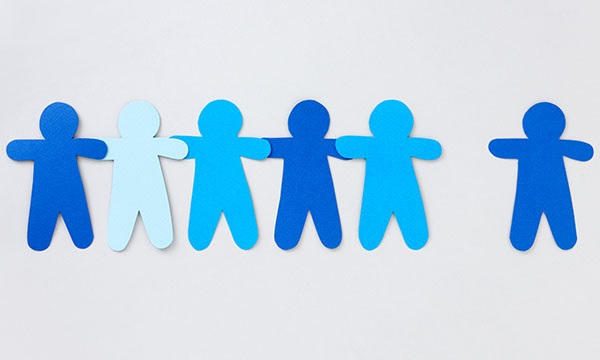 Analysing the implementation and effects of safe staffing policies in acute hospitals