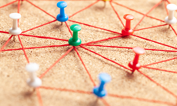 Using exploratory factor analysis to define levels of ontology in critical realism