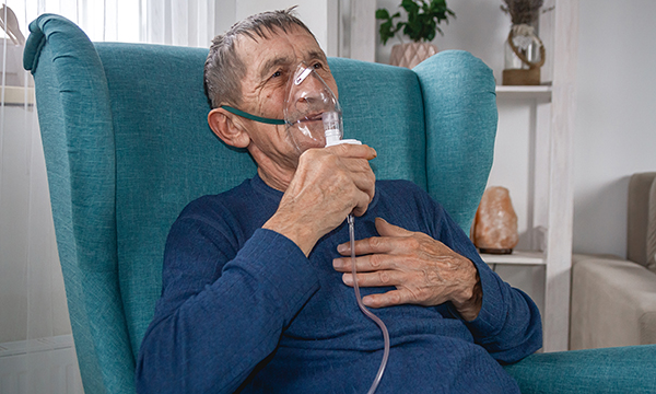 Effects of the COVID-19 pandemic on people with mesothelioma and their carers