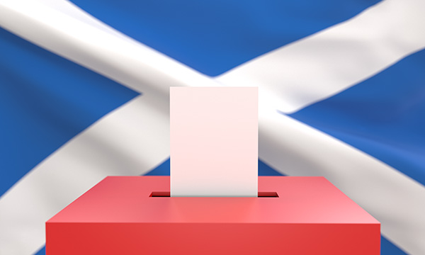 Nurses in Scotland's NHS vote to express willingness to strike over pay