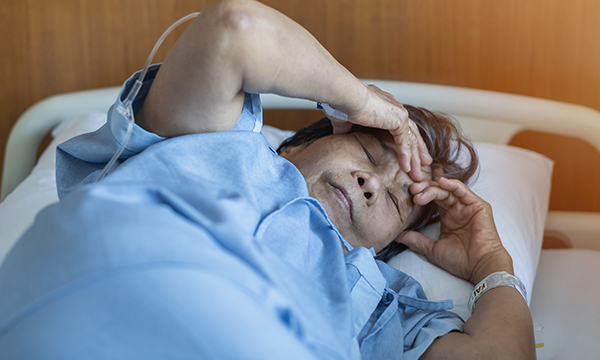 Identifying the relationship between delirium and falls