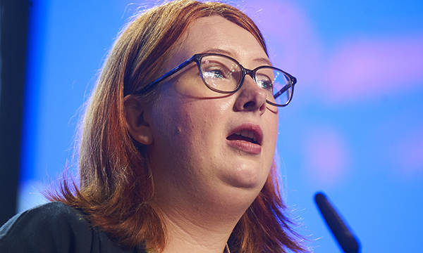 Children's nursing student Jessica Pidcock speaking at RCN congress 2023 