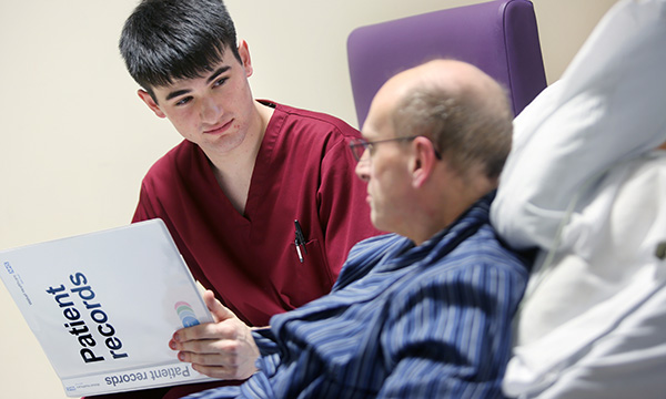 Supporting nursing degree apprentices: advice for higher education institutions and employers