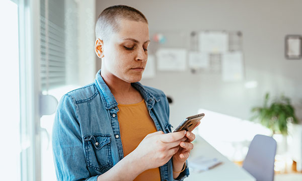 Challenges and opportunities for cancer nurses in implementing digital health technologies