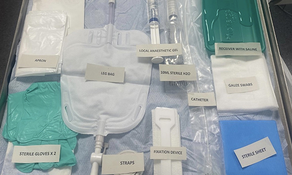 How to undertake male urinary catheterisation