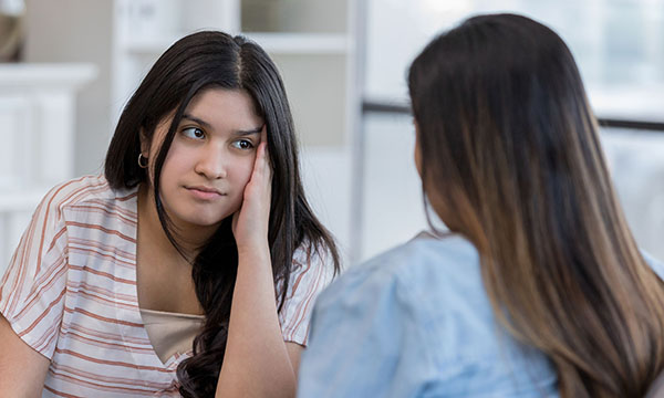 urses face a dilemma when friends and family ask them about health issues