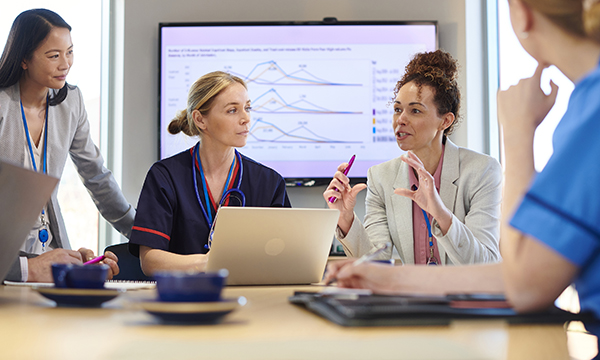 Band 8 nursing roles are about demonstrating leadership that is based on extensive clinical experience