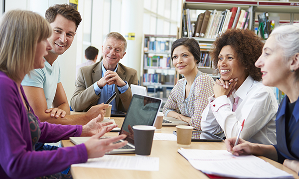 Journal clubs: the participatory, interactive and operational approach of such a club could help to produce more scientific studies   Journal clubs: the participatory, interactive and operational approach of such a club could help to produce more scientif