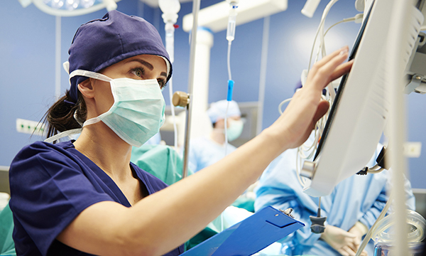 Exploring the roles of nursing associates and theatre assistant practitioners in operating departments