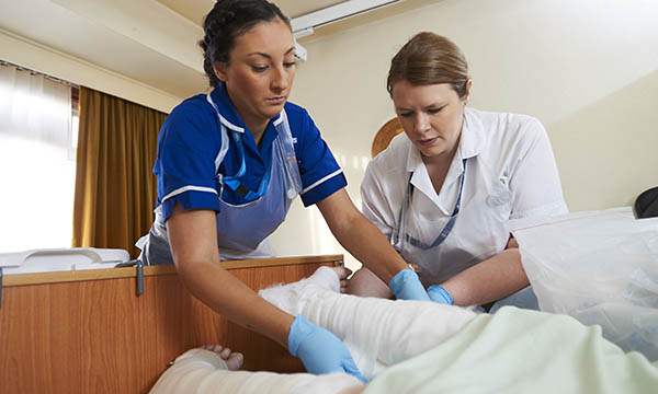 Bethany Burgin and Lucy Kennen