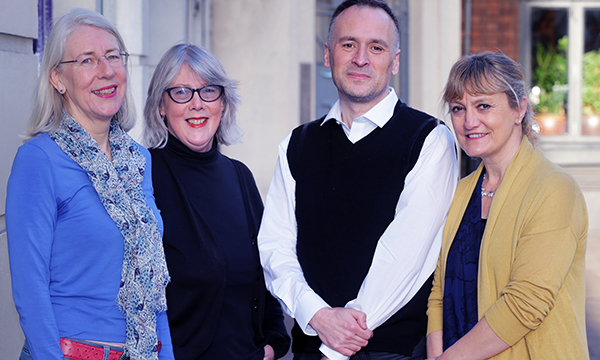 Nurses who worked with patients with AIDS in the 1980s