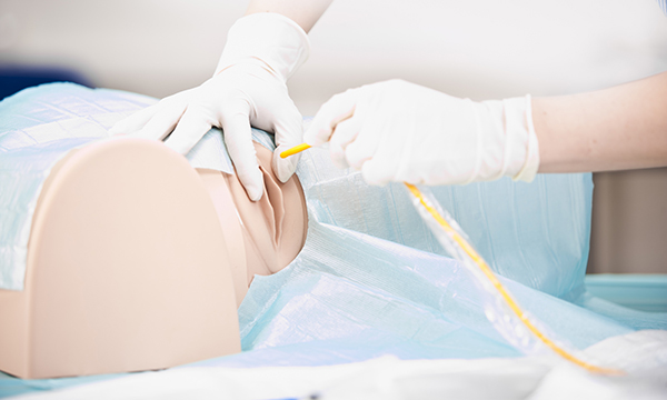 Female urinary catheter