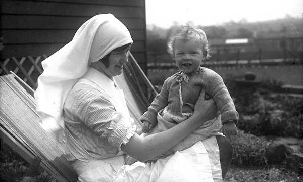 childhood public health_tile_Alamy.jpg