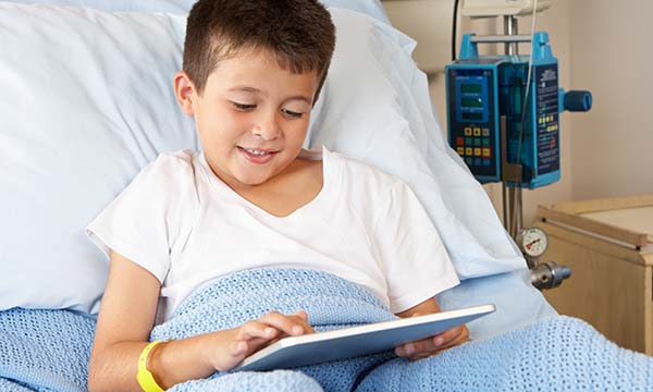 Effects of watching cartoons on pain scores in children undergoing venepuncture