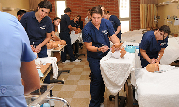 Student-led simulation: preparing students for leadership