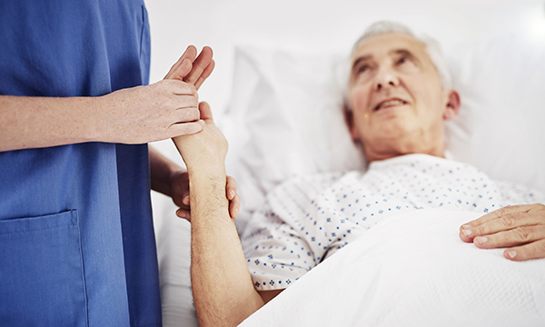 Enhanced supervision: new ways to promote safety and well-being in patients requiring one-to-one or cohort nursing