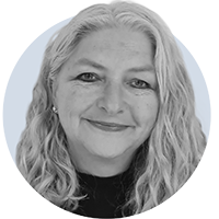 Ruth Williams, senior clinical editor