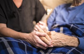 Role and support needs of nurses in delivering palliative and end of life care