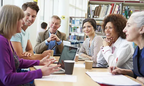 Journal clubs: the participatory, interactive and operational approach of such a club could help to produce more scientific studies   Journal clubs: the participatory, interactive and operational approach of such a club could help to produce more scientif