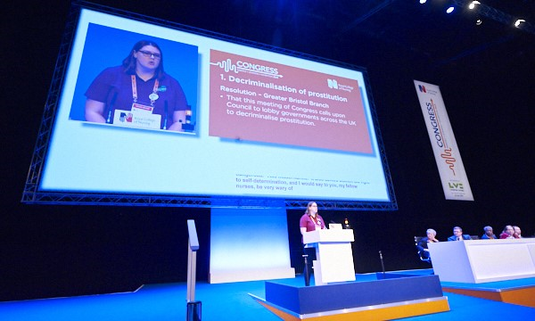 Louise Cahill speaking at congress