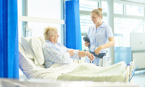 Nurses+QI=better hospital performance? A critical review of the literature