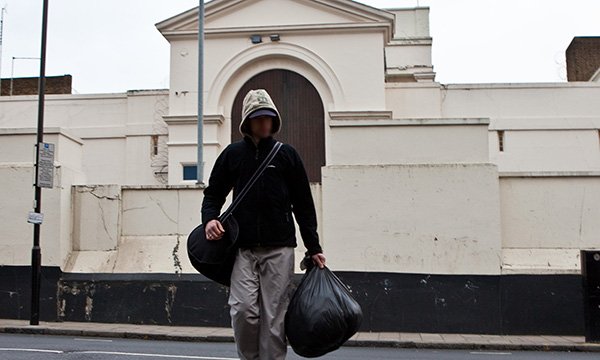 Community reintegration of people with mental health problems or learning disabilities from prison