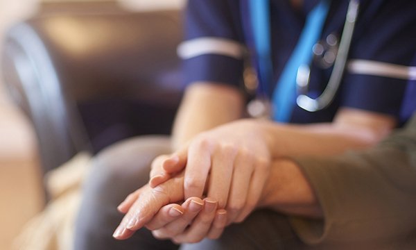 Family members’ and carers’ perceptions of palliative care provided by district nurses