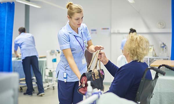 Ensuring continuity of care for patients with diabetes mellitus