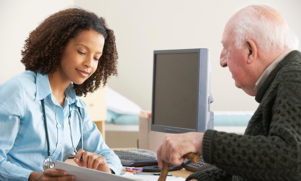 Timely diagnosis and disclosure of dementia for patients and their families: exploring the views of GPs