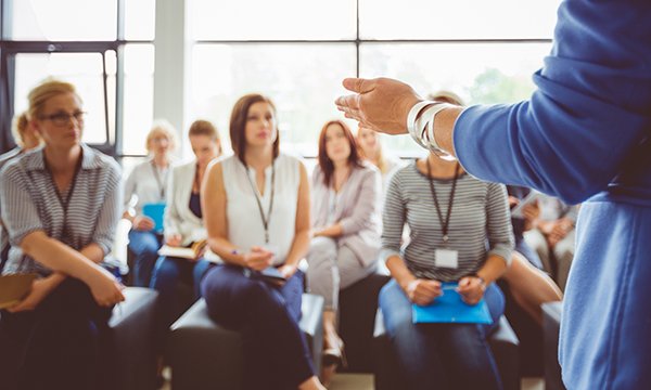 Three issues for mental health nurse educators preparing new preregistration programmes