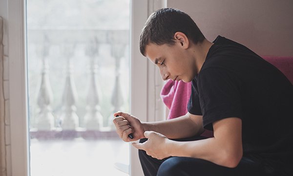 Exploring the effects of being diagnosed with type 1 diabetes in adolescence