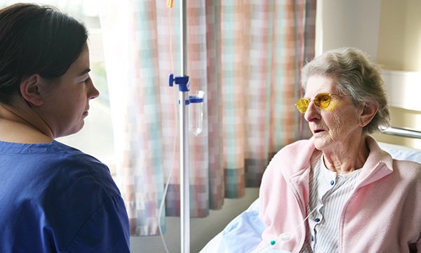 Nurses’ attitudes towards caring for people with dementia in acute hospital settings: a literature review
