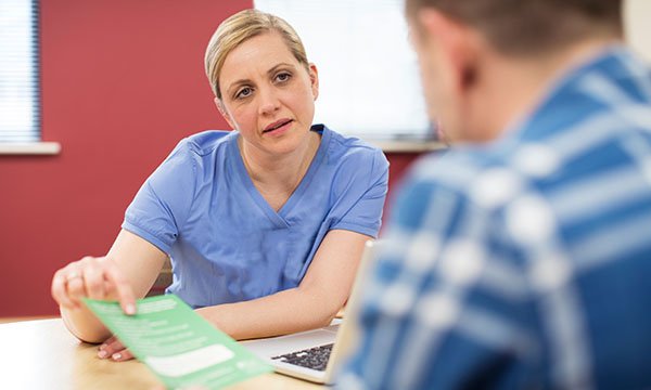 Supporting self-management for people with laryngeal cancer through printed information