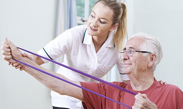 Frailty assessment and interventions for community-dwelling older adults: a rapid review