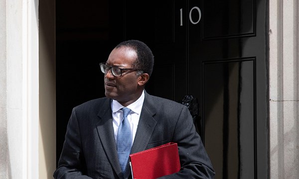 Chancellor Kwasi Kwarteng at the door of 10 Downing Street