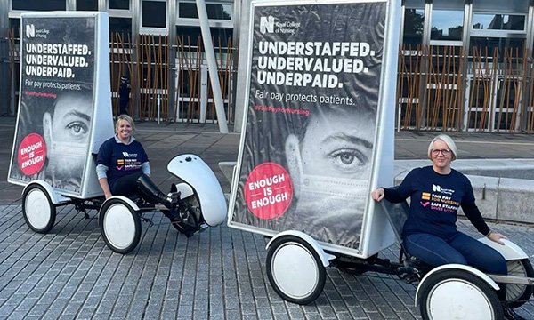 Nurses Julie Lamberth and her sister publicise RCN pay and staffing campaign