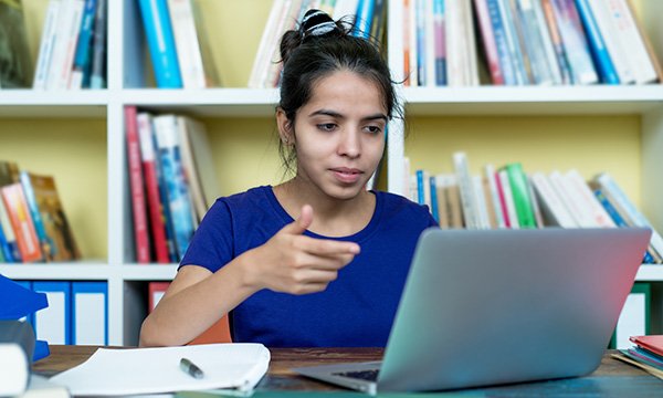 Indigenising systematic reviews with a collaborative model of ‘training the trainers’