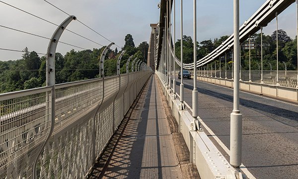 Preventing suicide by jumping in public locations: a systematic review of interventions 