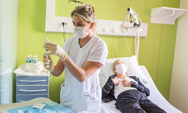 Systemic anticancer therapy service redesign