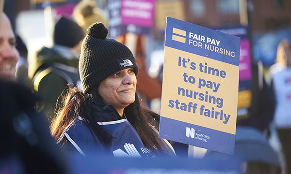 Nursing staff tell RCN 5.5% pay award for the NHS is not enough