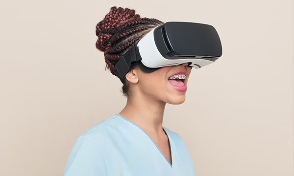 A Walk Through Dementia: exploring the effects of a virtual reality app about dementia on students’ knowledge and attitudes