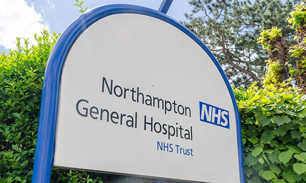 Timing of insulin doses: patient was incorrectly given insulin after his meals