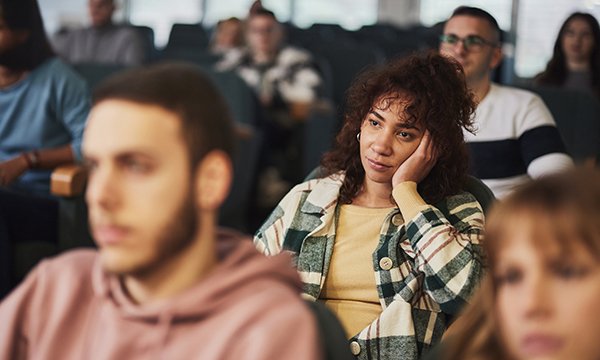 Examining current challenges and future potential in mental health nurse education