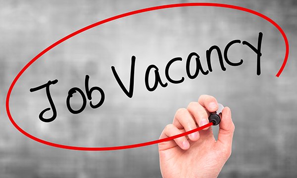 NHS band 5 job shortage: ‘job vacancy’ spelled out and ringed in red