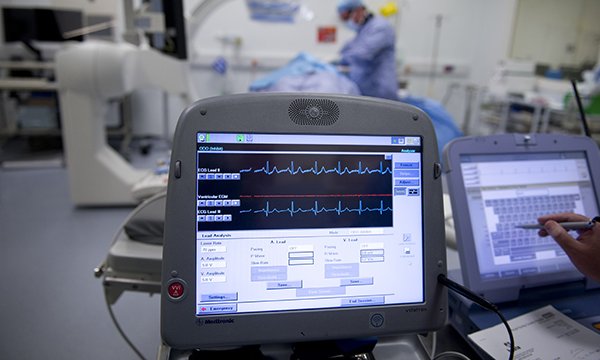 Using implantable cardiovascular defibrillators in end of life care