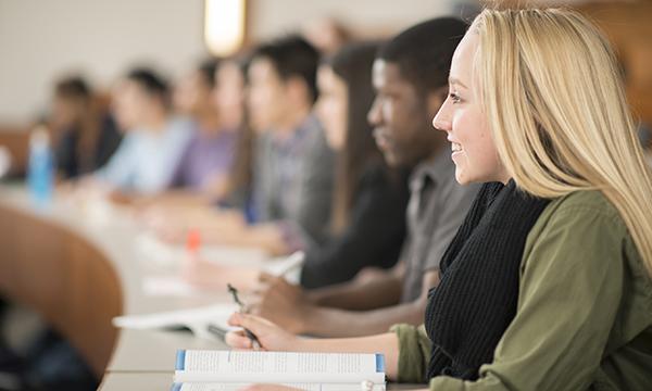 Dabate on future of nurse education